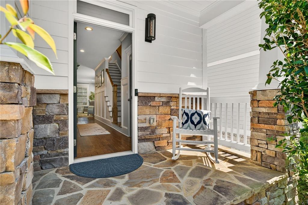 2603 Apple Valley Road NE