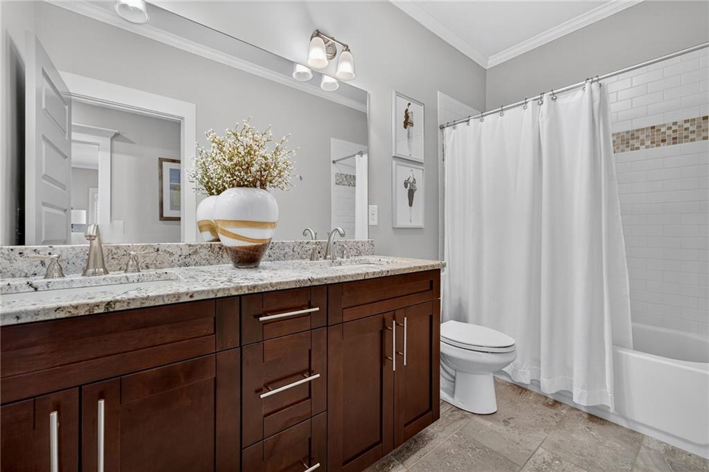 2603 Apple Valley Road NE