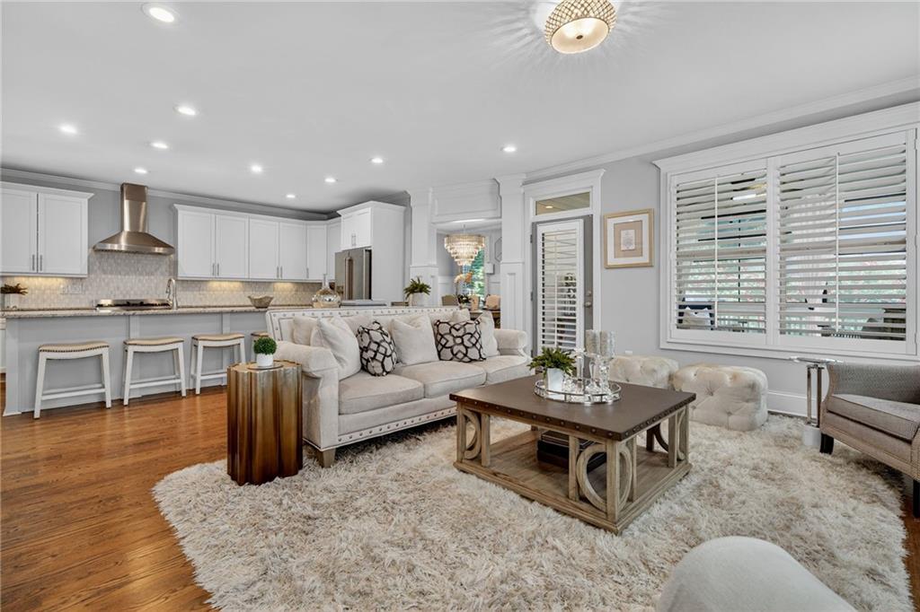 2603 Apple Valley Road NE