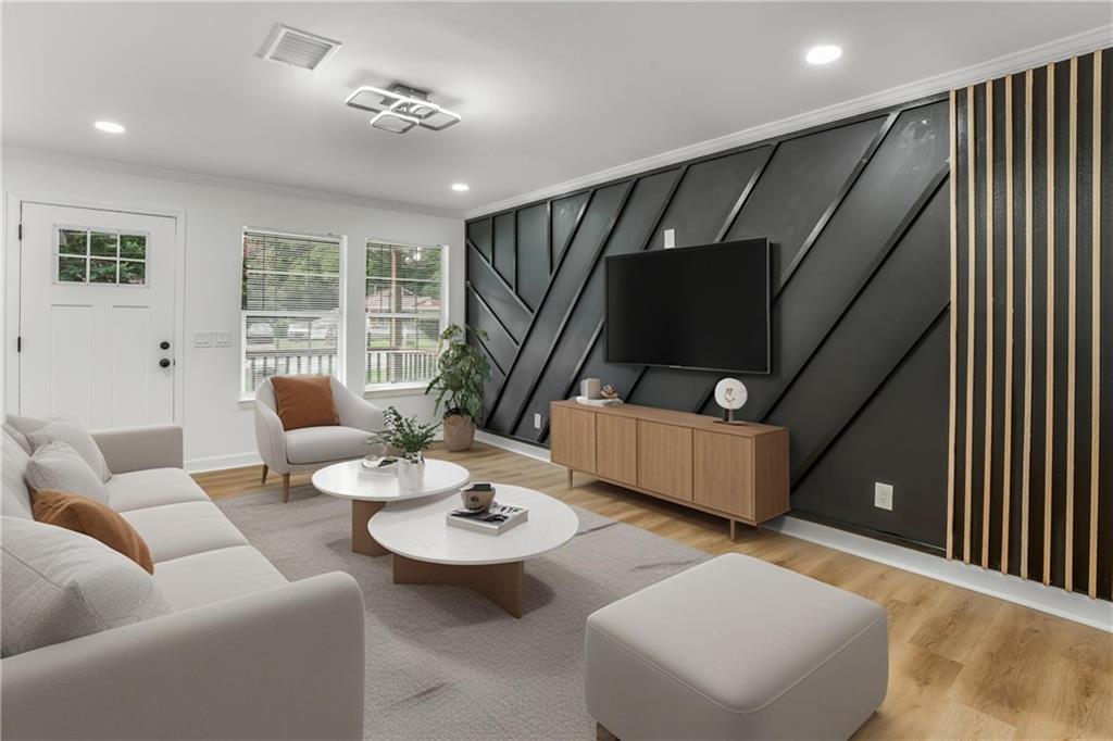 1111 Osborne Street SW