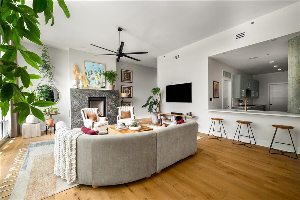 845 Spring Street NW Unit PH4