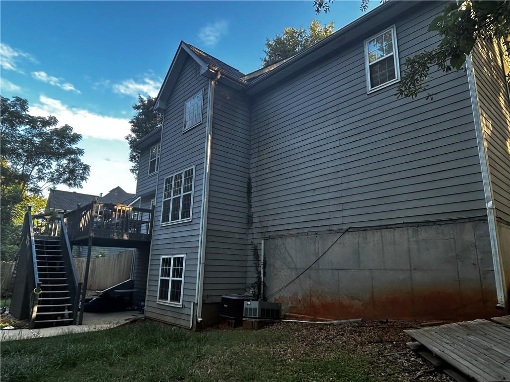 1402 PICKETS Court SE