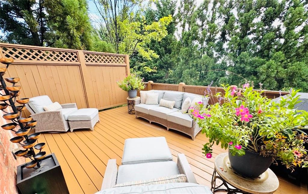 572 Parkside Village Way