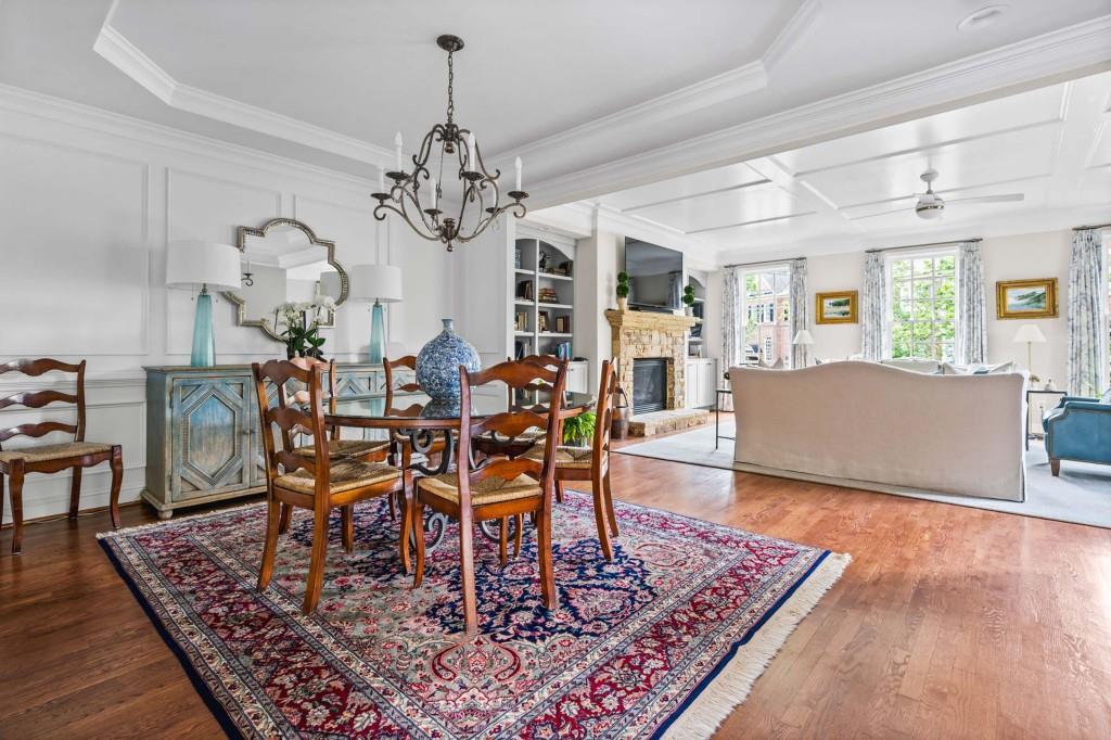 572 Parkside Village Way