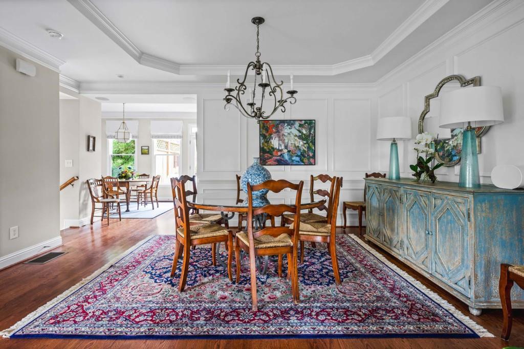 572 Parkside Village Way