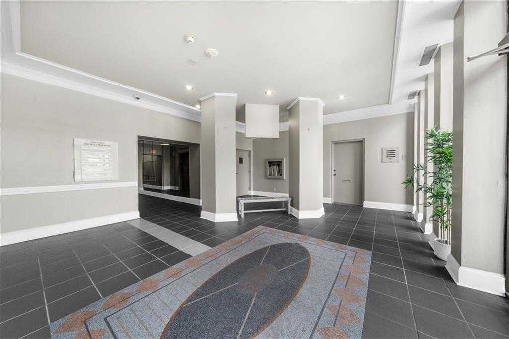 2285 Peachtree Road NE Unit 709