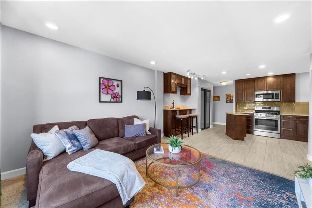 2285 Peachtree Road NE Unit 709