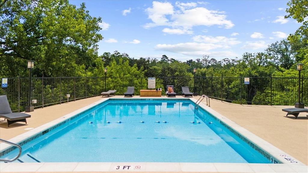 2285 Peachtree Road NE Unit 709