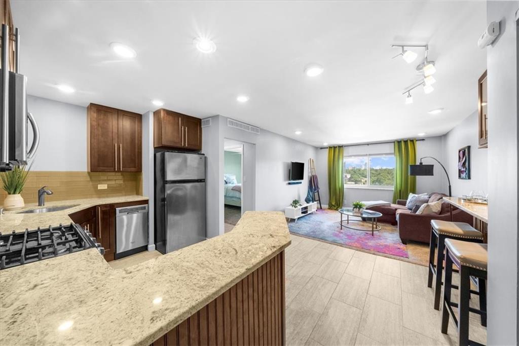 2285 Peachtree Road NE Unit 709