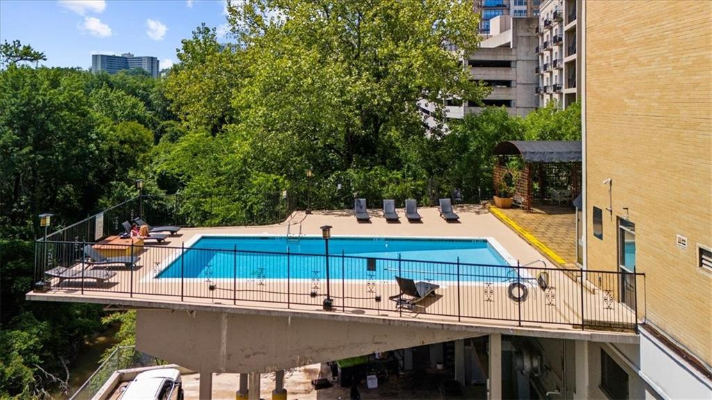 2285 Peachtree Road NE Unit 709