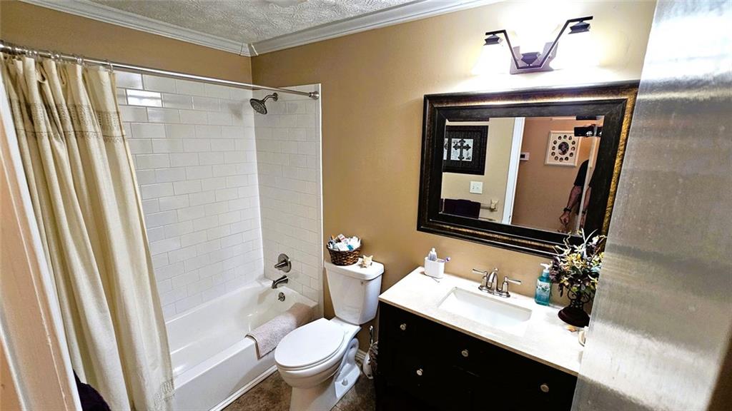 4682 Lucerne Valley Road SW