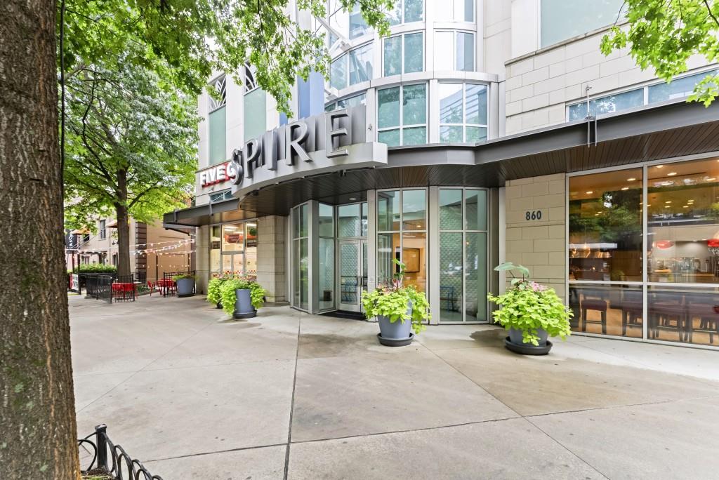 860 Peachtree Street NE Unit 712