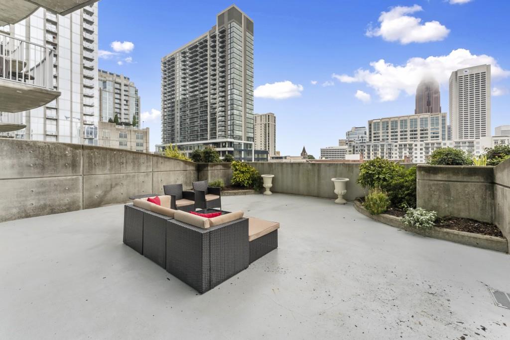 860 Peachtree Street NE Unit 712