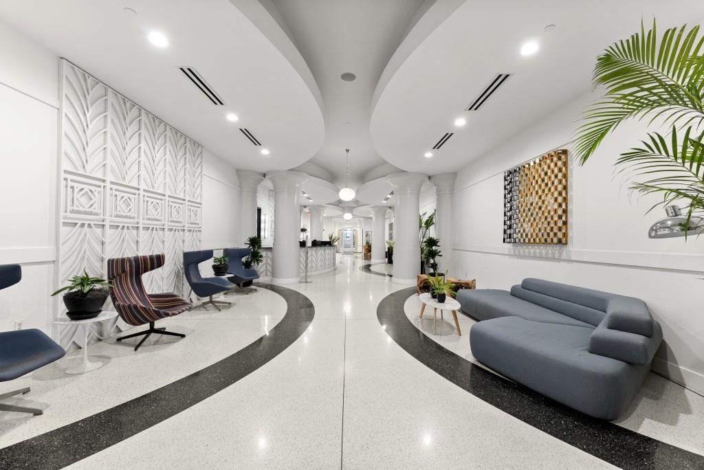 860 Peachtree Street NE Unit 712