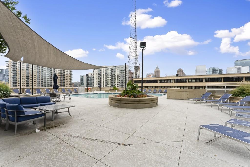 860 Peachtree Street NE Unit 712