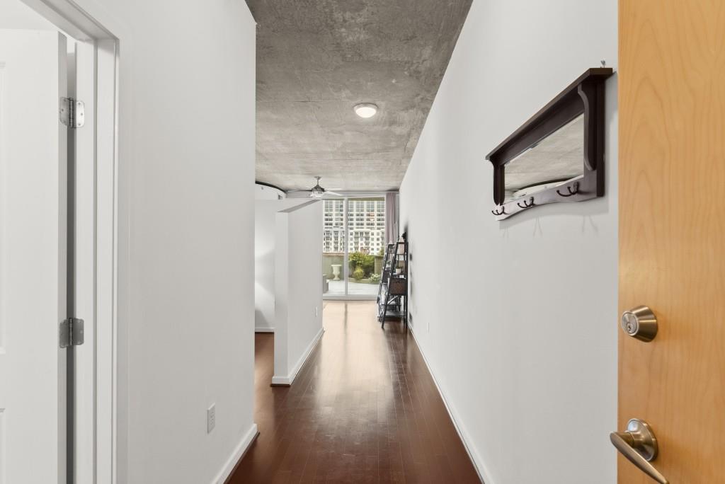 860 Peachtree Street NE Unit 712
