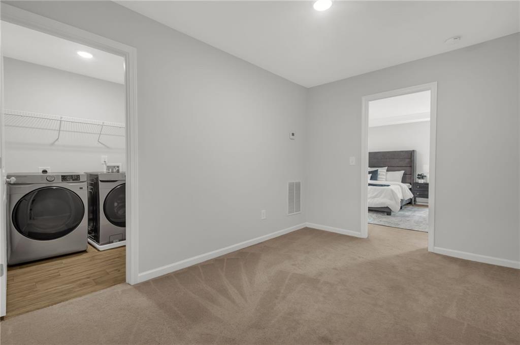 2117 Garden Place