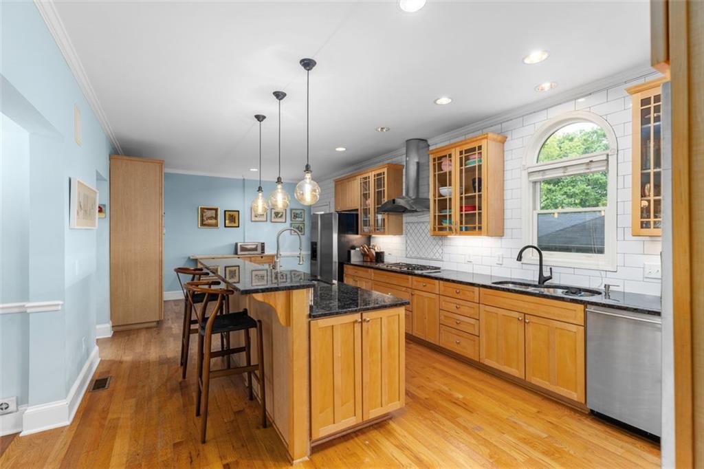 380 KENDRICK Avenue SE