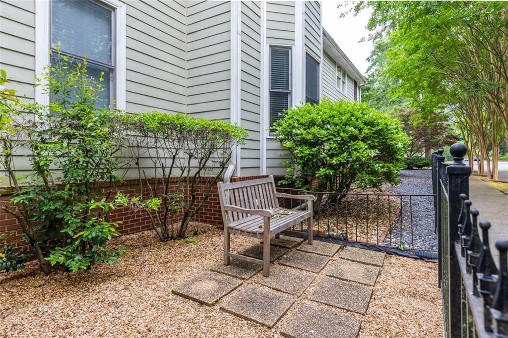 380 KENDRICK Avenue SE