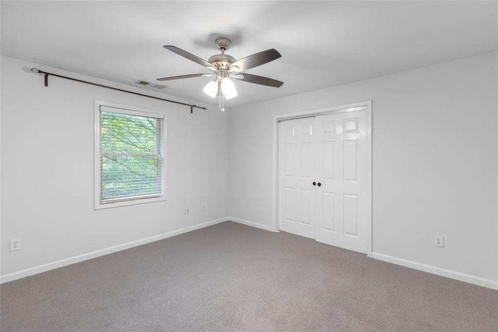 380 KENDRICK Avenue SE