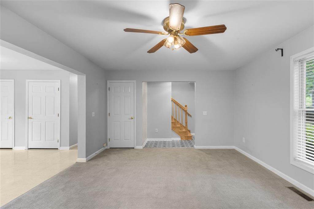 380 KENDRICK Avenue SE