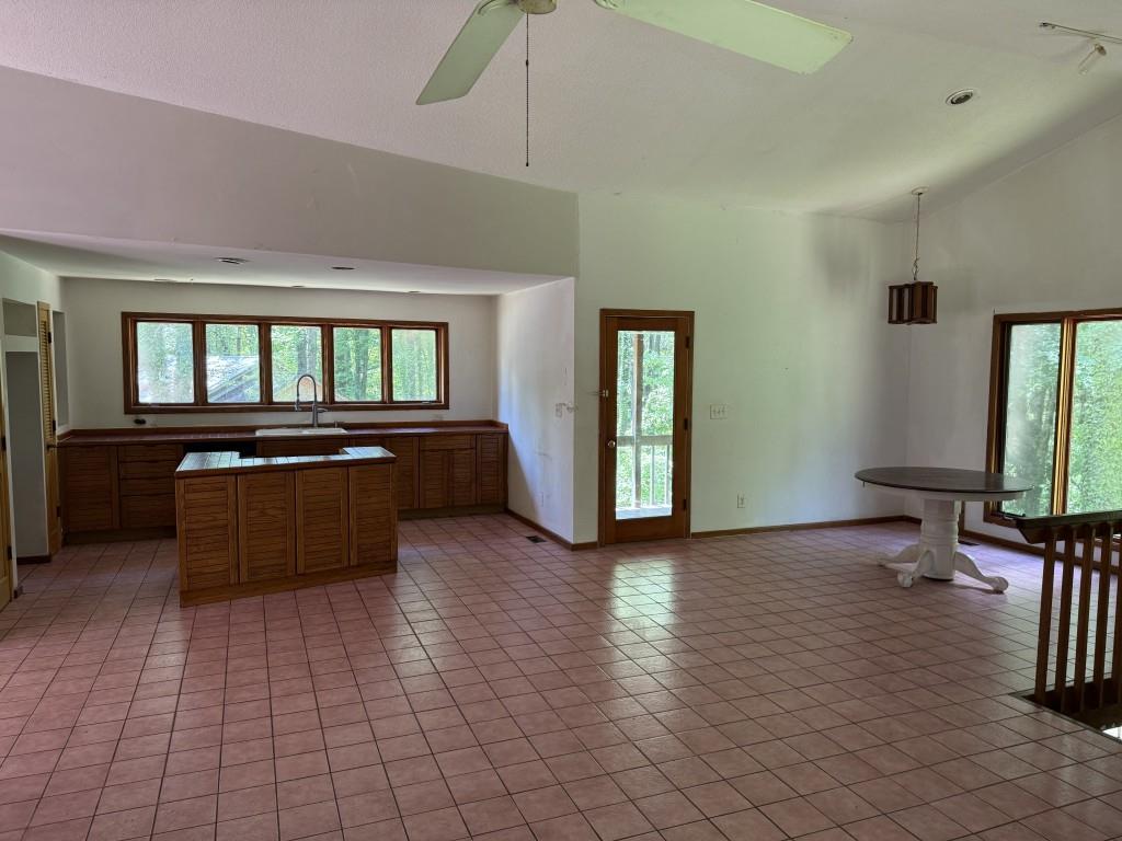 6275 Acworth Highway