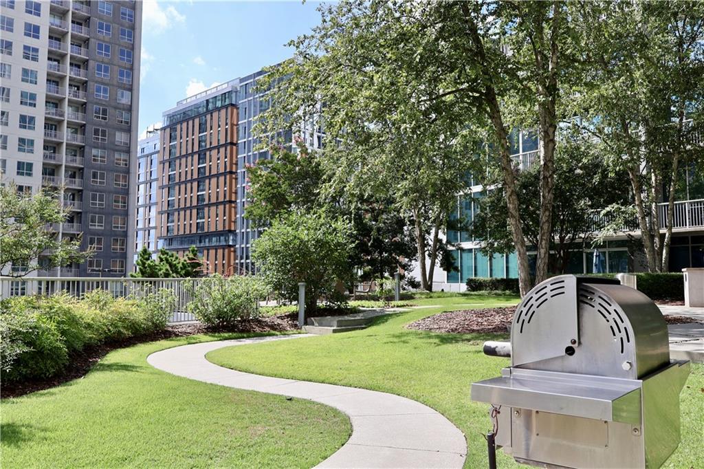950 W Peachtree Street NW Unit 1102