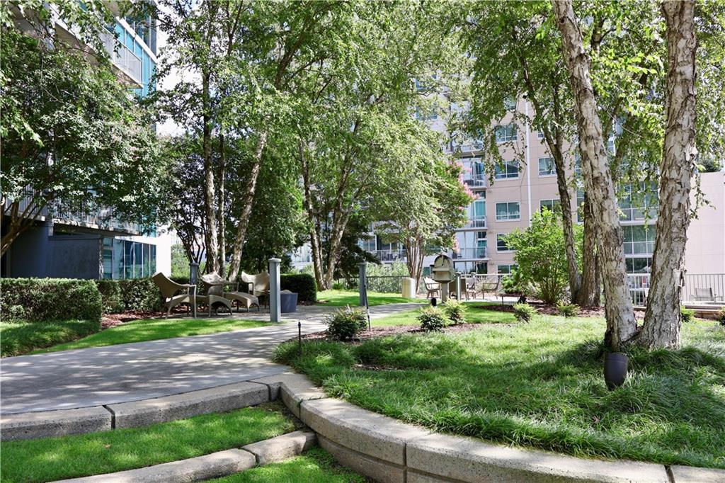 950 W Peachtree Street NW Unit 1102