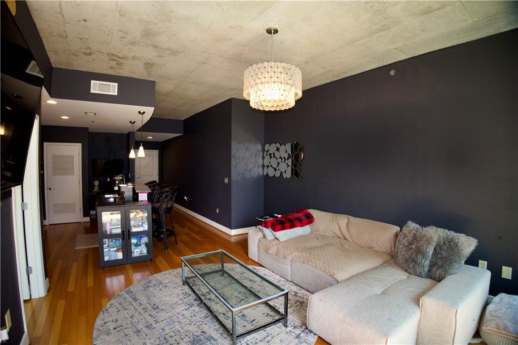 950 W Peachtree Street NW Unit 1102