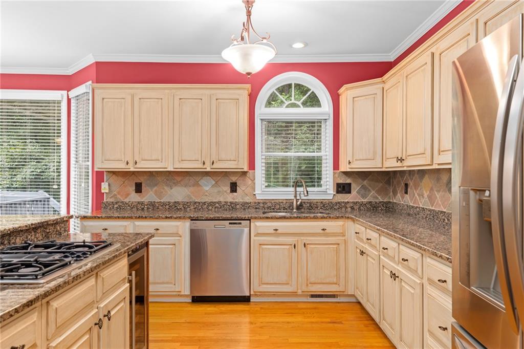 105 Kensington Pond Court