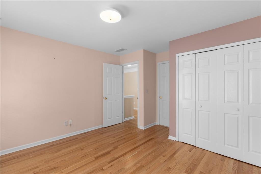 105 Kensington Pond Court