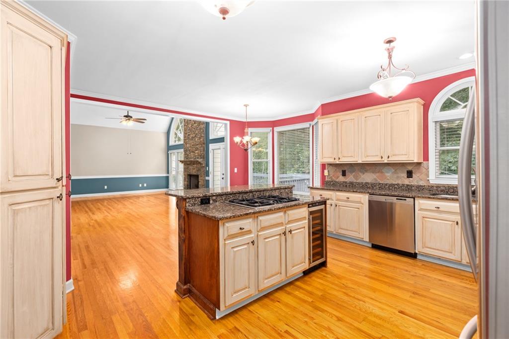 105 Kensington Pond Court