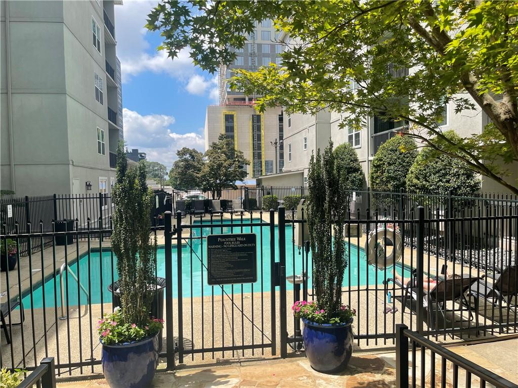 1075 Peachtree Walk NE Unit A415