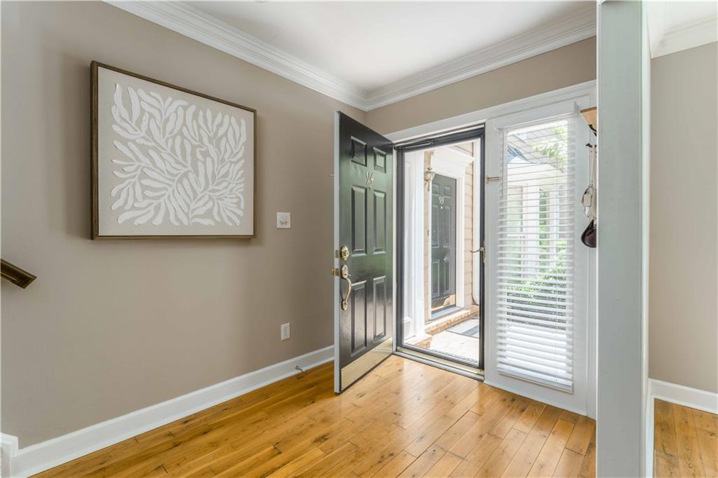 7500 Roswell Road NE Unit 94