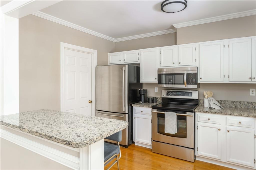 7500 Roswell Road NE Unit 94