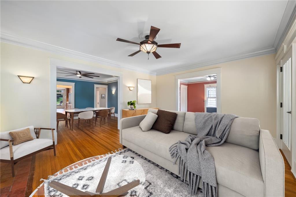 953 Blue Ridge Avenue NE