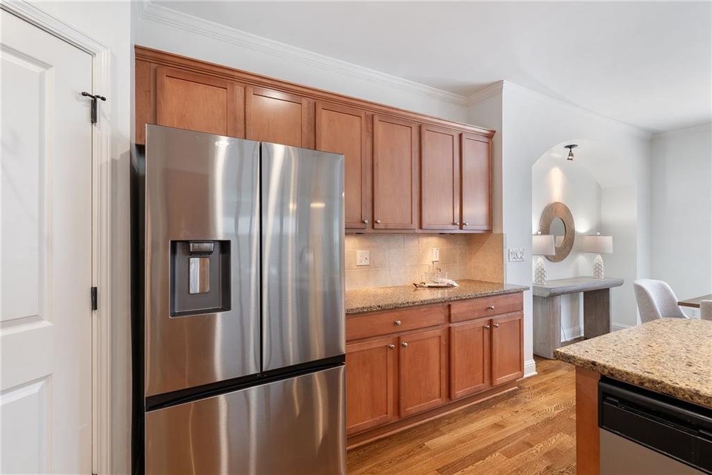 1925 Brantley Walk Lane NW