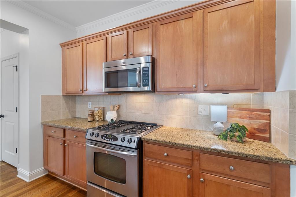 1925 Brantley Walk Lane NW