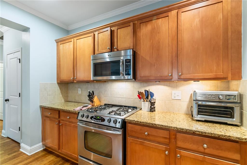 1925 Brantley Walk Lane NW