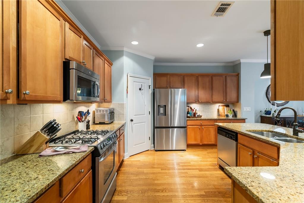 1925 Brantley Walk Lane NW