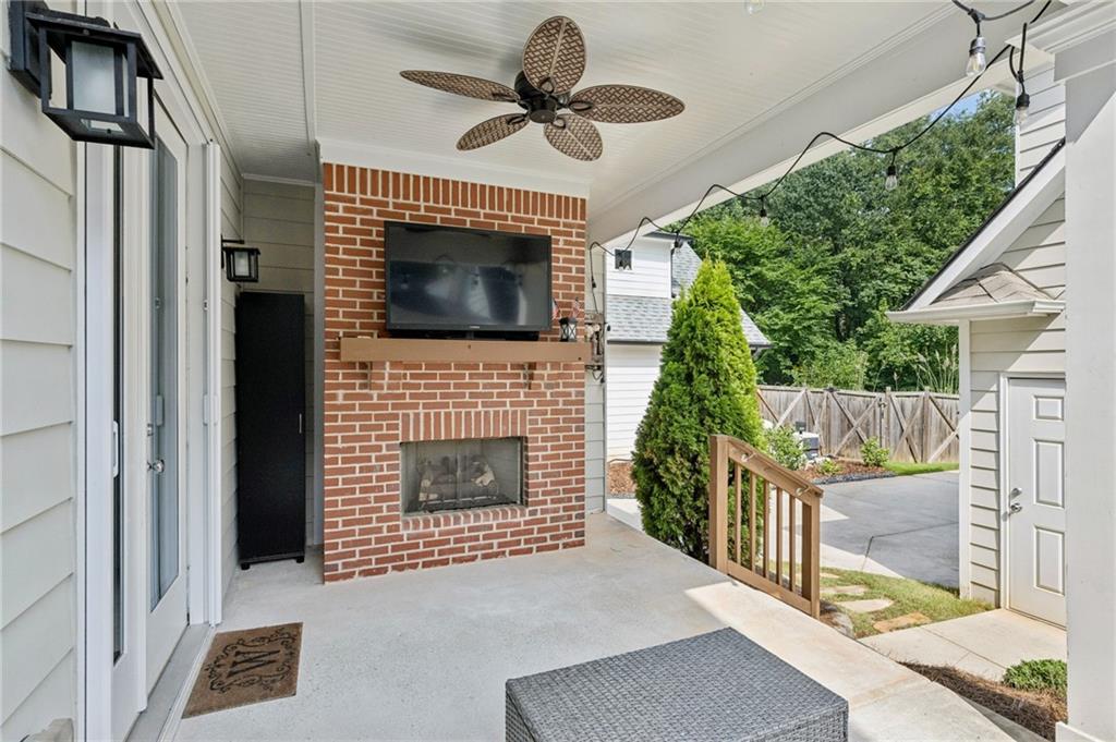 1854 Braeburn Circle SE