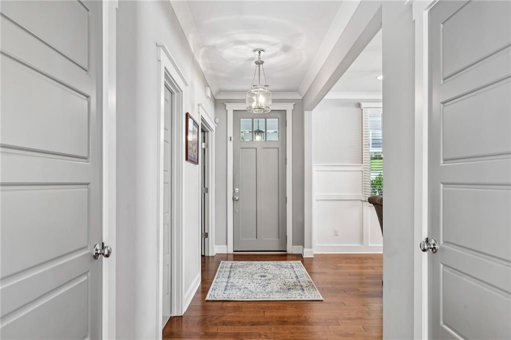 1854 Braeburn Circle SE