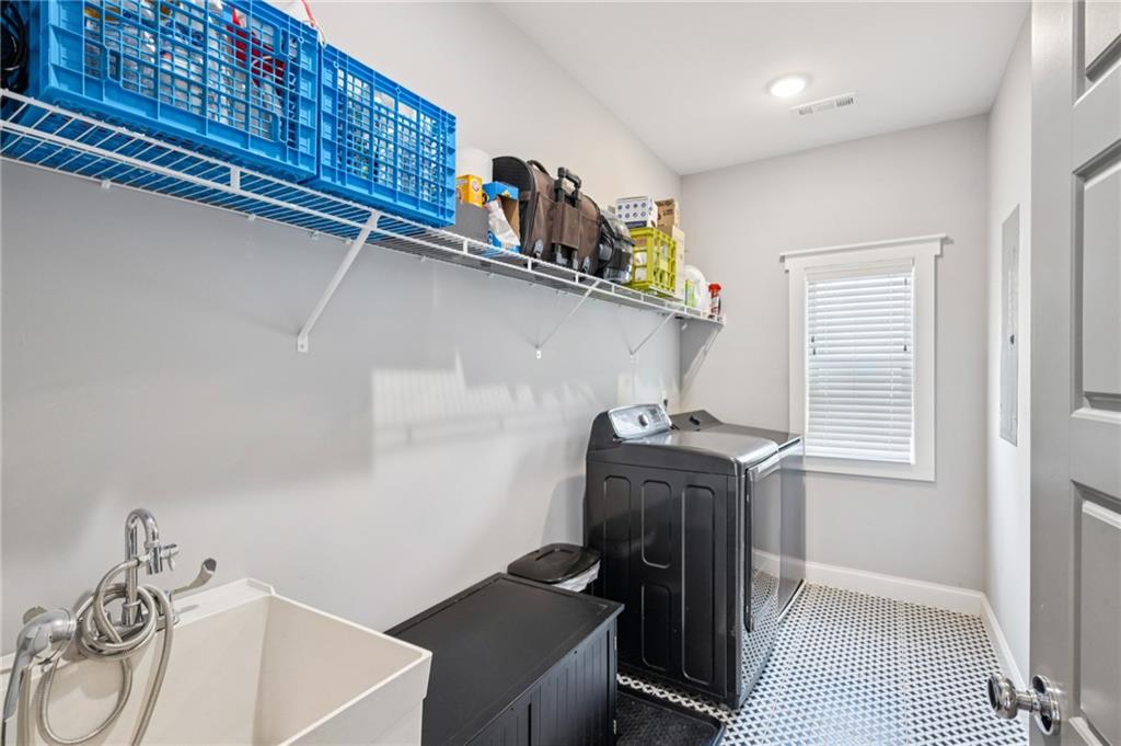 1854 Braeburn Circle SE