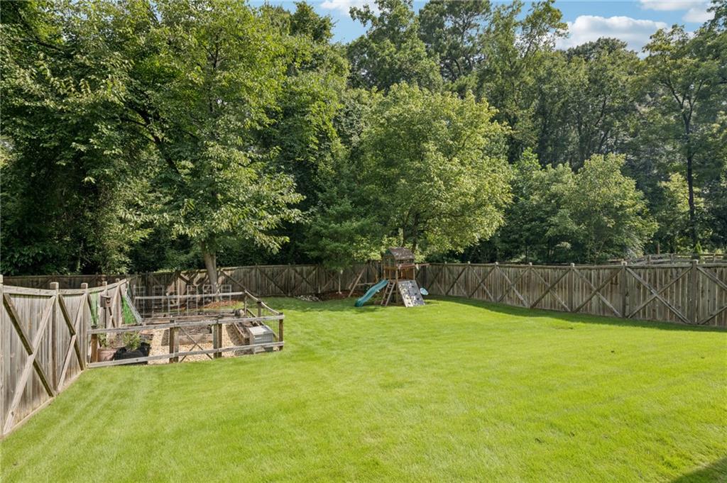 1854 Braeburn Circle SE