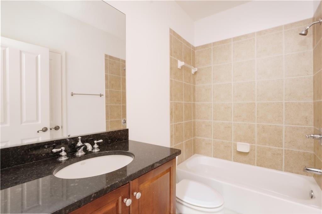 2661 Rivers Edge Drive NE