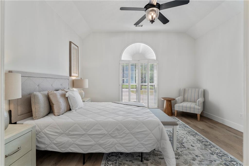 2881 Bridle Creek Drive SW