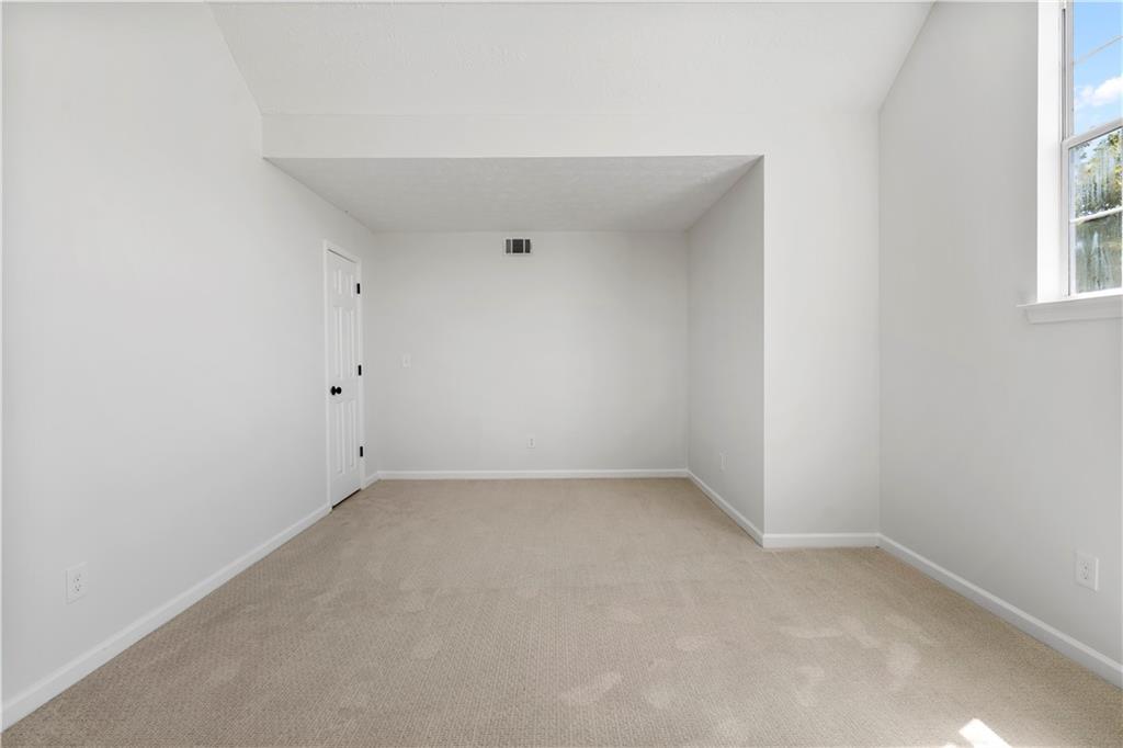 2881 Bridle Creek Drive SW