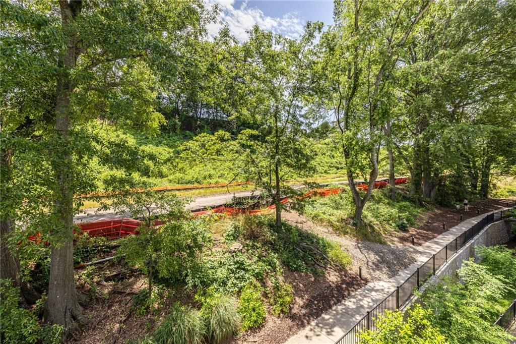 399 Pratt Drive Unit 910