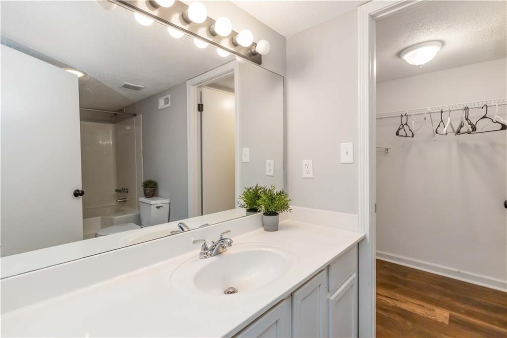 3071 Steeplechase Drive