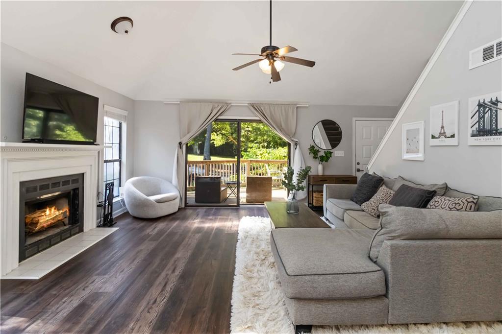 3071 Steeplechase Drive